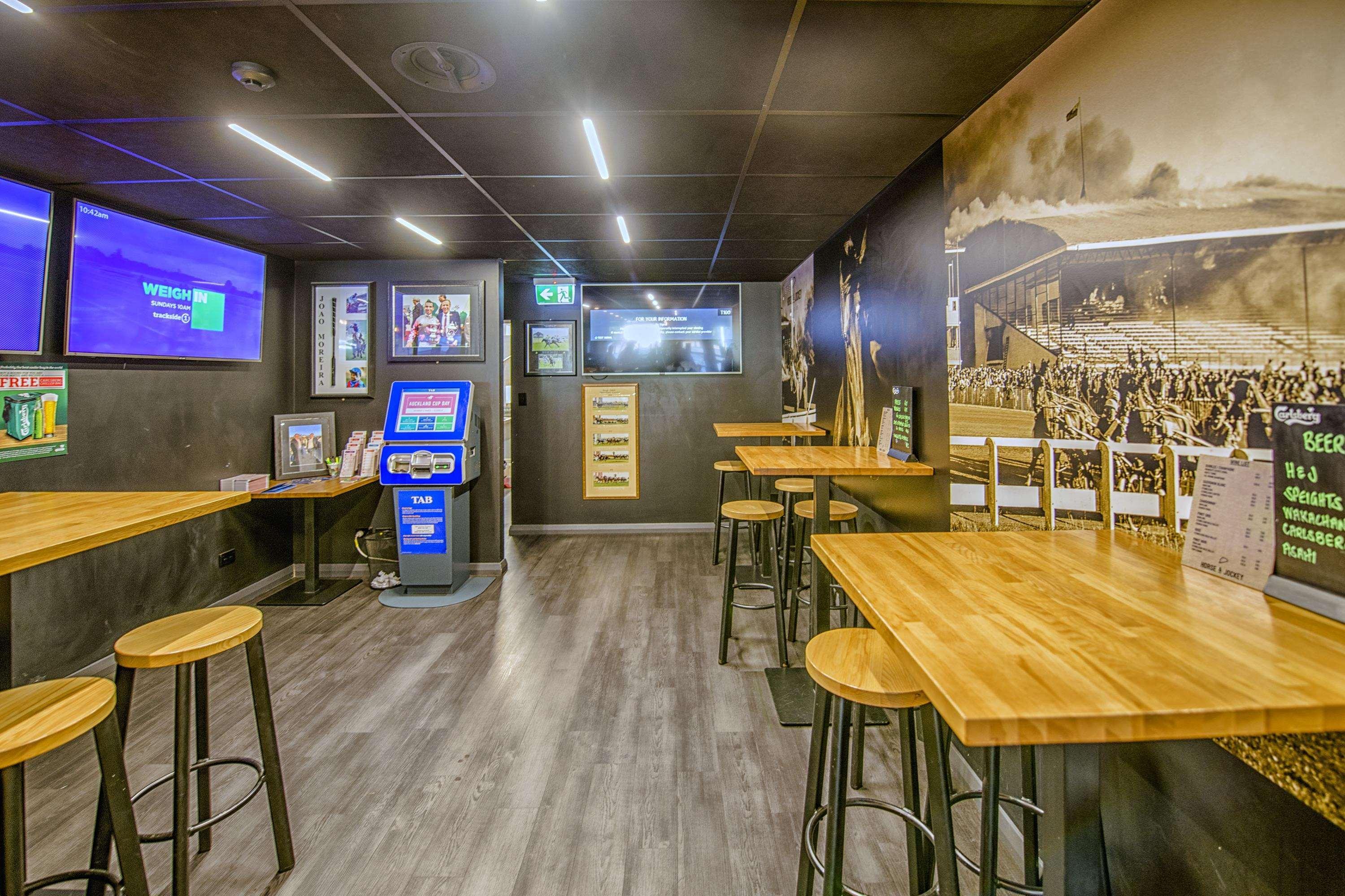 Alpine Hotel Christchurch Buitenkant foto